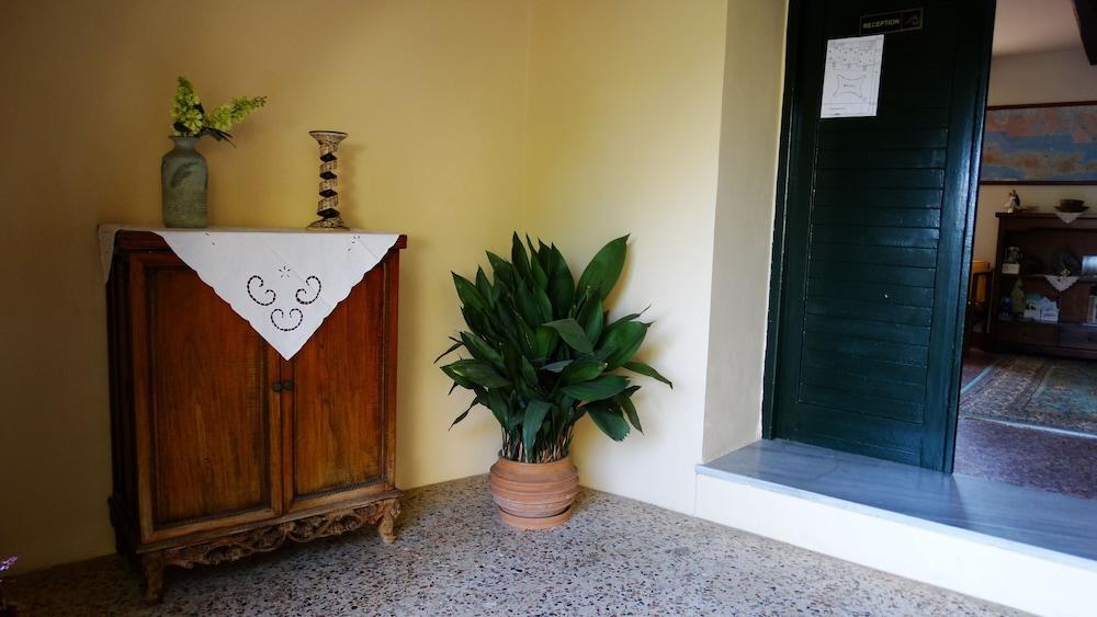 Orestis Hotel Sea View Apartments Stalos Exterior photo