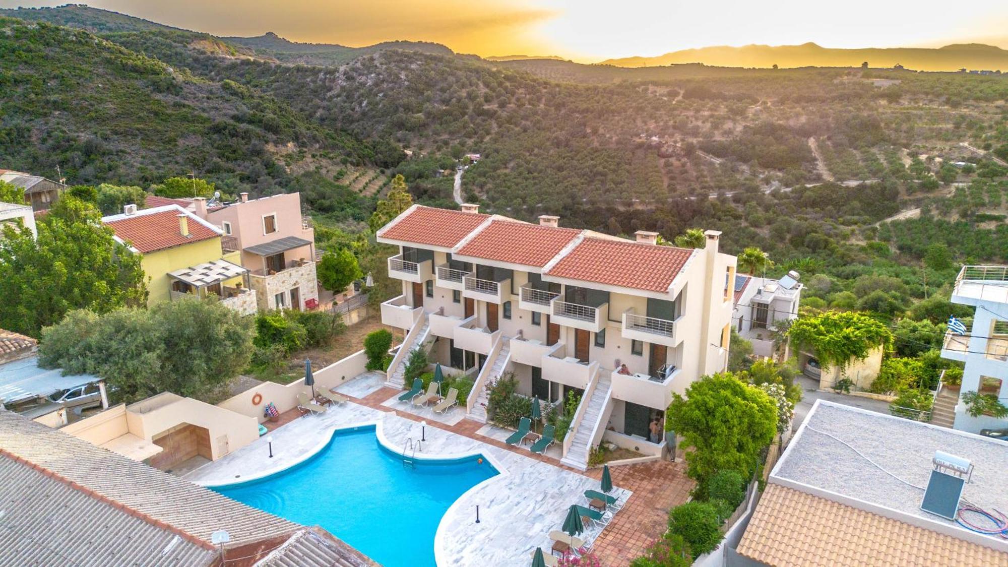 Orestis Hotel Sea View Apartments Stalos Exterior photo